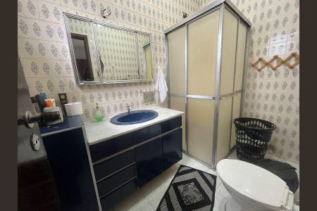 Casa à venda com 3 quartos, 220m² em Vila Vitória, Santo André