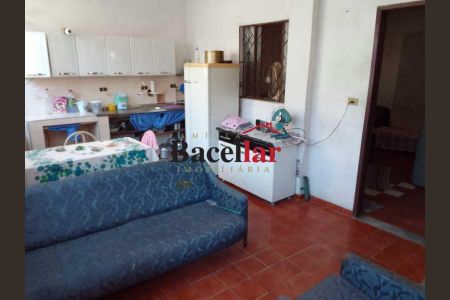 Casa à venda com 3 quartos, 120m² em Santo Cristo, Rio de Janeiro