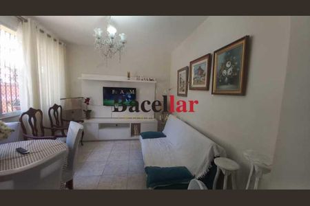 Casa à venda com 3 quartos, 240m² em Vila Isabel, Rio de Janeiro