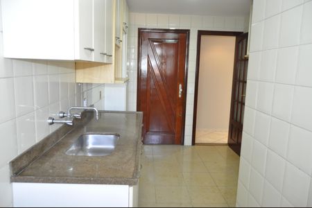 Apartamento para alugar com 3 quartos, 130m² em Todos Os Santos, Rio de Janeiro