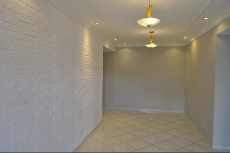 Apartamento para alugar com 3 quartos, 130m² em Todos Os Santos, Rio de Janeiro