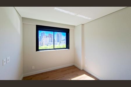 Quarto de apartamento à venda com 3 quartos, 150m² em Marçola, Belo Horizonte