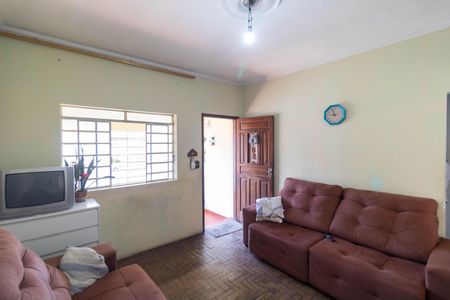 Sala de casa à venda com 2 quartos, 330m² em Vila Paraiso, Campinas