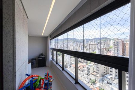 Varanda de apartamento à venda com 4 quartos, 143m² em Santo Antônio, Belo Horizonte