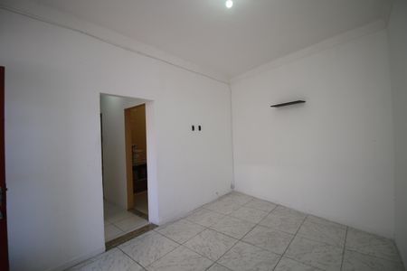 Sala de apartamento à venda com 2 quartos, 80m² em Olaria, Rio de Janeiro