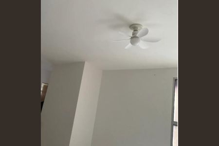 Quarto de apartamento para alugar com 2 quartos, 50m² em Frei Leopoldo, Belo Horizonte