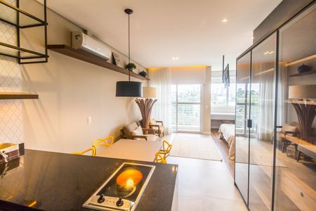 Sala de apartamento para alugar com 1 quarto, 45m² em Centro de Apoio I (alphaville), Santana de Parnaíba