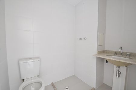 Banheiro de kitnet/studio à venda com 1 quarto, 21m² em Alto do Ipiranga, São Paulo