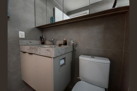 Banheiro de kitnet/studio para alugar com 1 quarto, 35m² em Noroeste, Brasília