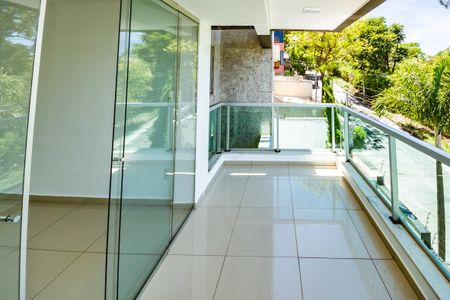 Apartamento para alugar com 3 quartos, 83m² em Vila Paquetá, Belo Horizonte