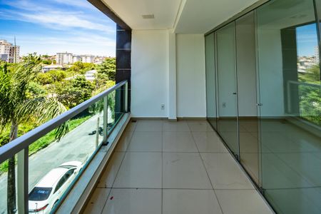 Apartamento para alugar com 3 quartos, 83m² em Vila Paquetá, Belo Horizonte