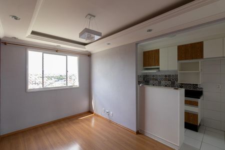 Sala/Cozinha/Área de Serviço  de apartamento para alugar com 2 quartos, 47m² em Vila Nova Curuca, São Paulo