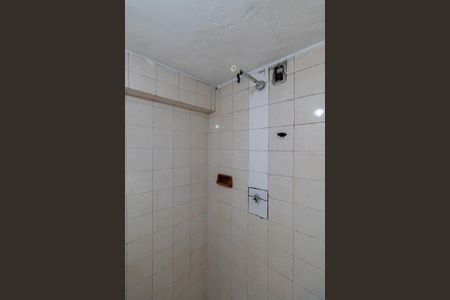 Banheiro Suíte de apartamento para alugar com 1 quarto, 33m² em Parque Paineiras, São Paulo