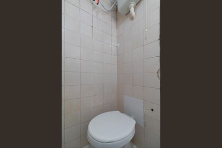 Banheiro Suíte de apartamento para alugar com 1 quarto, 33m² em Parque Paineiras, São Paulo