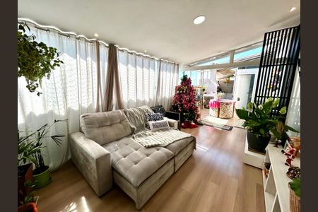 Sala de apartamento para alugar com 3 quartos, 102m² em Cocaia, Guarulhos