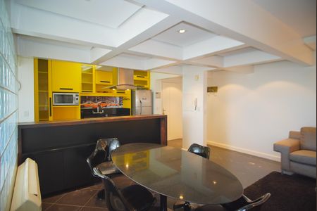 Apartamento para alugar com 90m², 2 quartos e 1 vagaSala