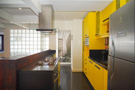 Apartamento para alugar com 90m², 2 quartos e 1 vagaCozinha