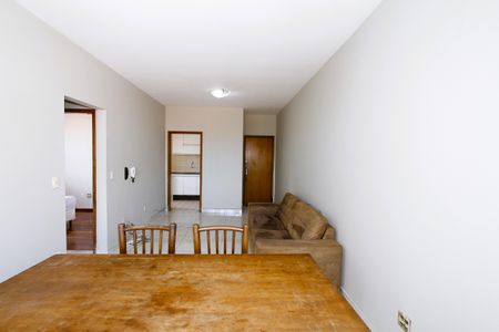 Sala de apartamento para alugar com 3 quartos, 95m² em Carlos Prates, Belo Horizonte