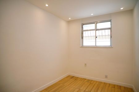 Quarto 2 de apartamento à venda com 2 quartos, 59m² em Santa Rosa, Niterói