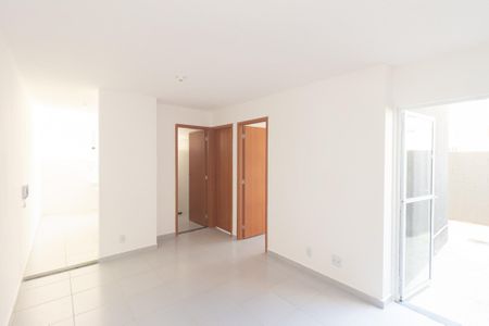 Sala de apartamento para alugar com 2 quartos, 63m² em Campo Grande, Rio de Janeiro