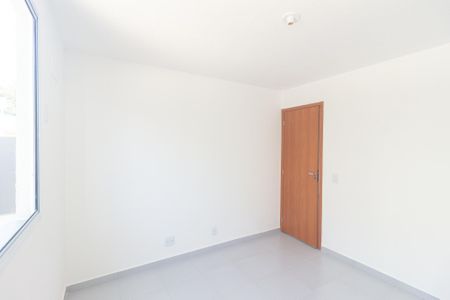 Quarto 1 de apartamento para alugar com 2 quartos, 63m² em Campo Grande, Rio de Janeiro