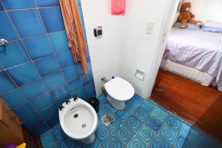 Banheiro de apartamento para alugar com 1 quarto, 40m² em Centro, Campinas