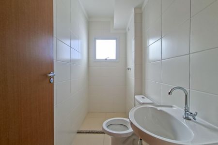 Apartamento para alugar com 60m², 2 quartos e 1 vaga Apartamento para alugar com 60m², 2 quartos e 1 vagaBanheiro