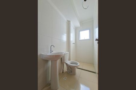 Apartamento para alugar com 60m², 2 quartos e 1 vaga Apartamento para alugar com 60m², 2 quartos e 1 vagaBanheiro da Suíte