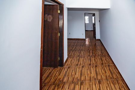 Casa para alugar com 2 quartos, 64m² em Asteca, Belo Horizonte