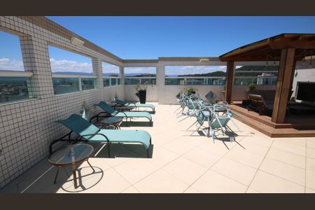 Apartamento para alugar com 95m², 2 quartos e 1 vaga Apartamento para alugar com 95m², 2 quartos e 1 vagaÁrea comum - Piscina