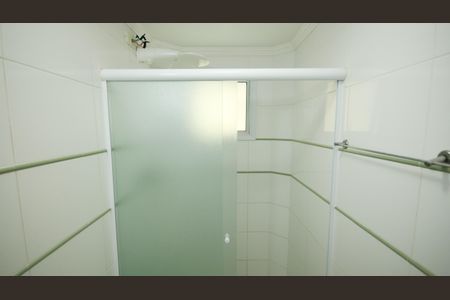 Apartamento para alugar com 95m², 2 quartos e 1 vaga Apartamento para alugar com 95m², 2 quartos e 1 vagaBanheiro da Suíte 1