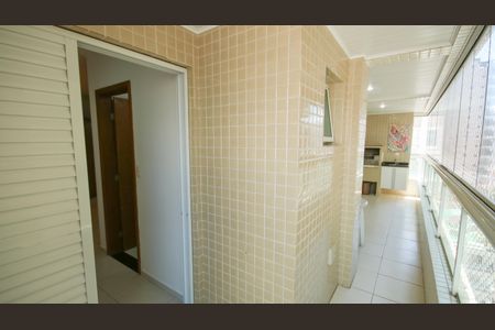 Apartamento para alugar com 95m², 2 quartos e 1 vaga Apartamento para alugar com 95m², 2 quartos e 1 vagaVaranda