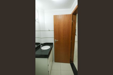 Apartamento para alugar com 95m², 2 quartos e 1 vaga Apartamento para alugar com 95m², 2 quartos e 1 vagaBanheiro Social