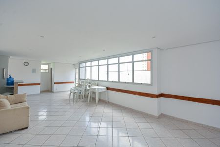 Apartamento para alugar com 58m², 2 quartos e 1 vagaÁrea comum - Salão de festas