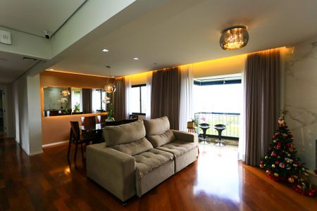 sala de apartamento para alugar com 2 quartos, 116m² em Vila Suzana, São Paulo