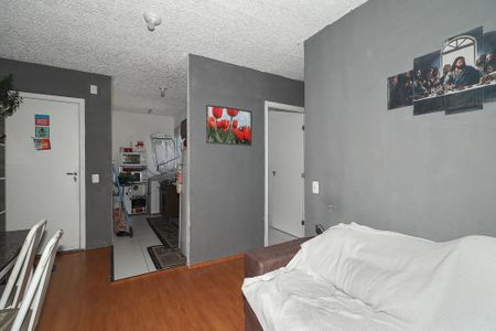 Sala de apartamento à venda com 2 quartos, 42m² em Rubem Berta, Porto Alegre