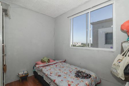 Quarto de apartamento à venda com 2 quartos, 42m² em Rubem Berta, Porto Alegre