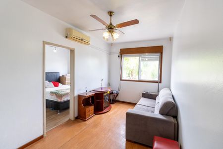 Sala de apartamento à venda com 1 quarto, 40m² em Partenon, Porto Alegre