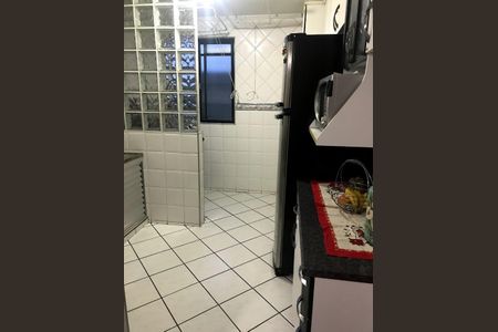 Cozinha de apartamento à venda com 2 quartos, 49m² em Jardim Antartica, São Paulo