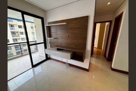 Sala de apartamento à venda com 2 quartos, 68m² em Recreio dos Bandeirantes, Rio de Janeiro