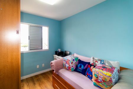 Quarto 1 de apartamento para alugar com 2 quartos, 47m² em Vila Antonieta, São Paulo