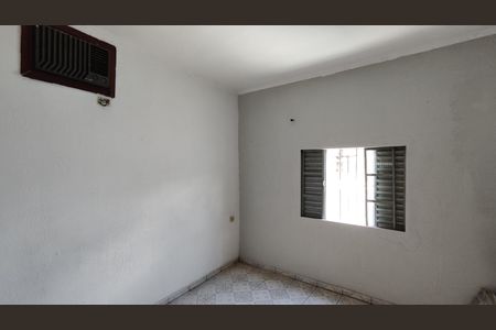 Quarto de casa para alugar com 1 quarto, 52m² em Vila Nova Curuca, São Paulo