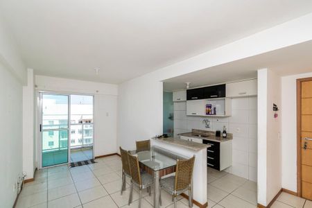Sala de apartamento à venda com 3 quartos, 85m² em Penha, Rio de Janeiro