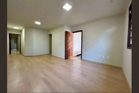 sala  de casa à venda com 4 quartos, 210m² em Castelo, Belo Horizonte