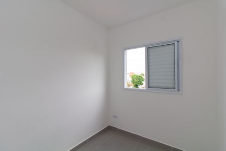 Quarto 1 de apartamento para alugar com 2 quartos, 47m² em Cidade Líder, São Paulo