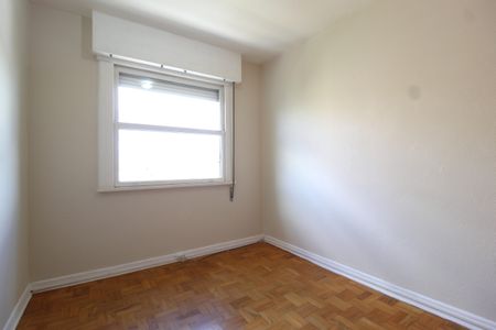 Quarto 1 de apartamento à venda com 2 quartos, 96m² em Jardim Paulista, São Paulo