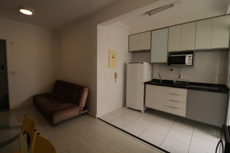 Sala de apartamento para alugar com 1 quarto, 48m² em Vila Arens, Jundiaí