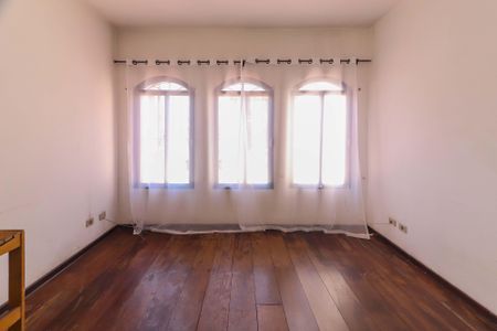 Sala de casa à venda com 4 quartos, 149m² em Cidade São Francisco, São Paulo