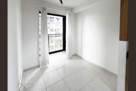 Sala de apartamento para alugar com 1 quarto, 28m² em Vila Romana, São Paulo