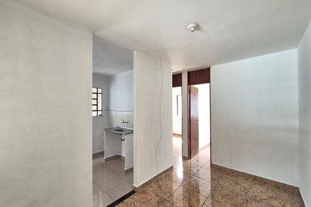 Sala de casa para alugar com 2 quartos, 55m² em Residencial Cosmos, Campinas